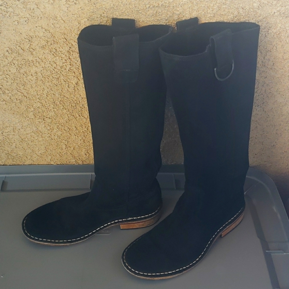 Kickers boots size 7